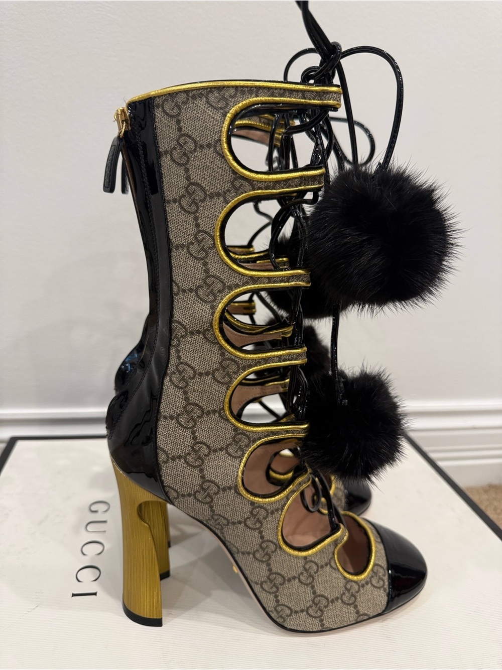 Gucci Heloise GG Supreme Pom Pom Lace Up Heels 37 Rare Runway NWT - Picture 2 of 9